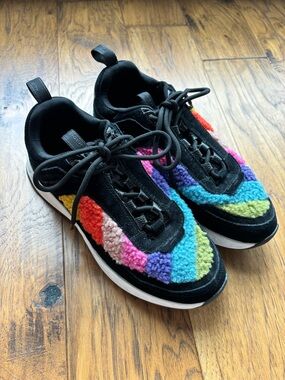 Kurt Geiger Women’s Black Sneakers with Rainbow Sherpa Panels size 40.5 EU